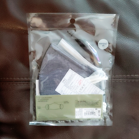 New Goodfellow & Co Target 2 Pack Adult Masks L XL - Picture 2 of 2